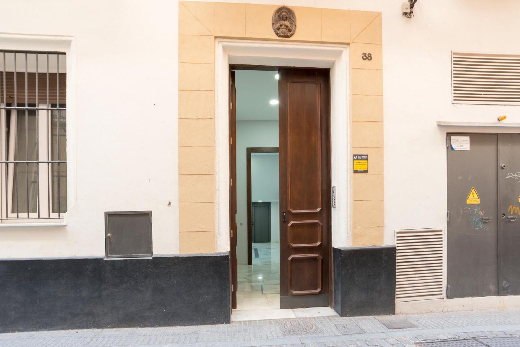Apartamento Centro Deluxe Cádiz Kültér fotó