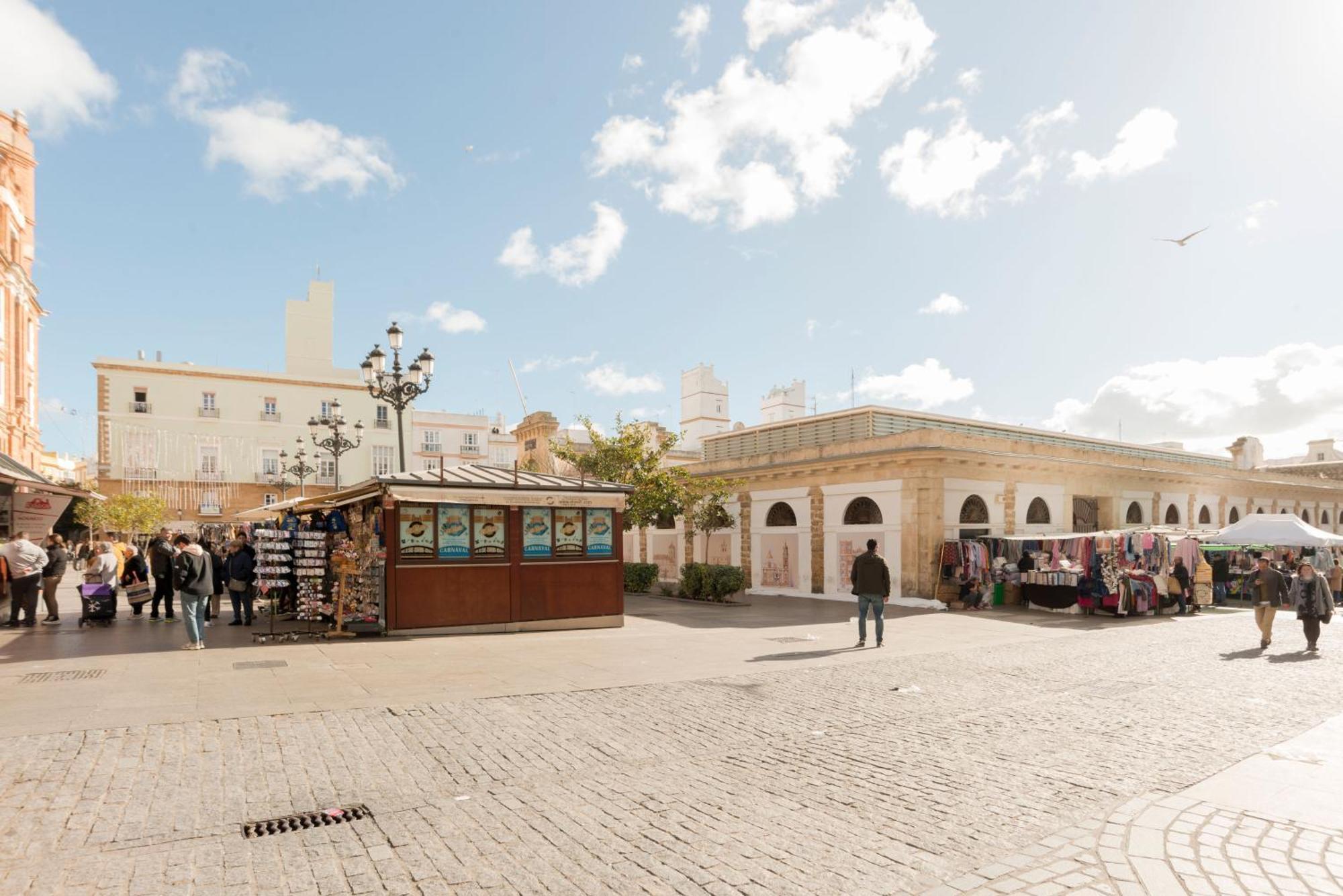Apartamento Centro Deluxe Cádiz Kültér fotó
